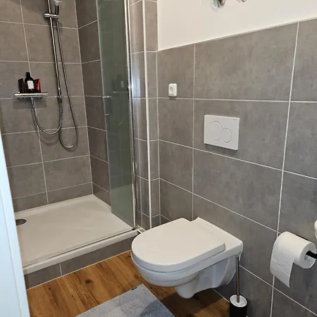 Appartement Olymp 1-4 *