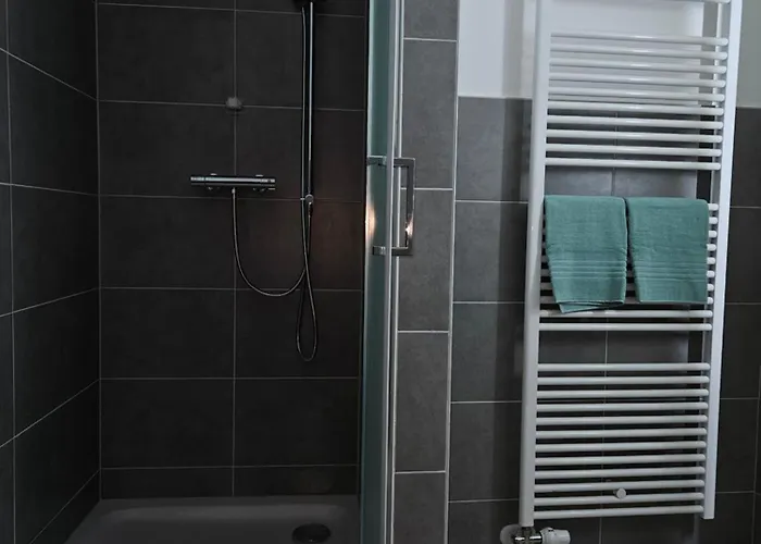 Olymp 1-4 דירה באמברג