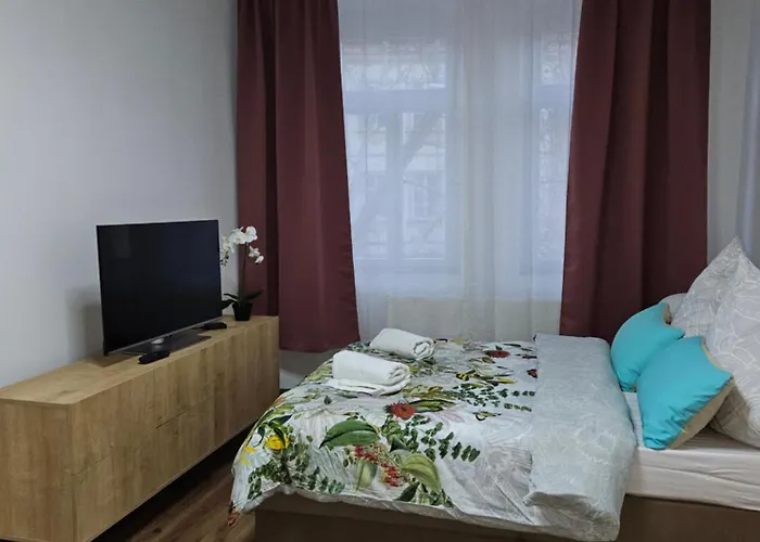 דירה Olymp 1-4 *