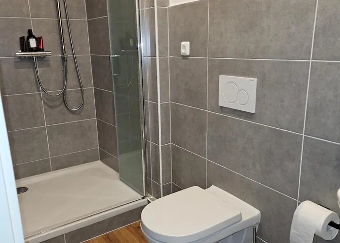 דירה Olymp 1-4 *