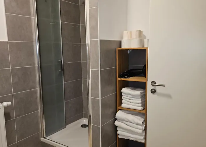 Olymp 1-4 דירה *